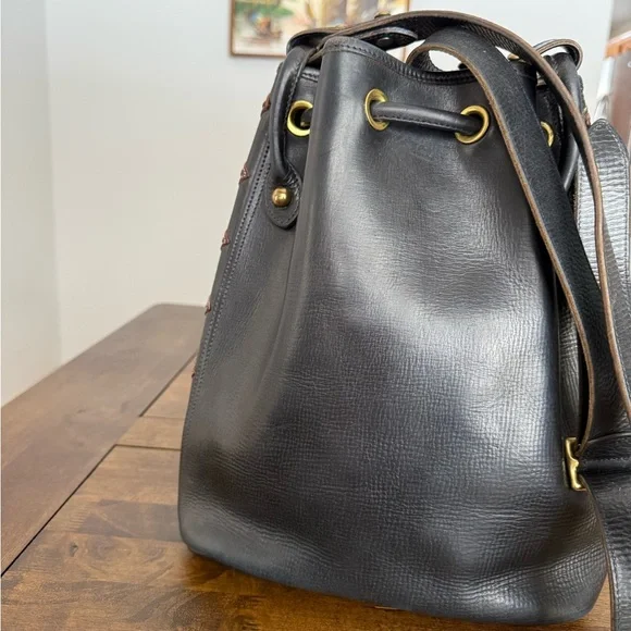 Vintage Dooney & Bourke Black Latigo Leather Bucket Bag Brass Western Boho - Picture 6 of 16